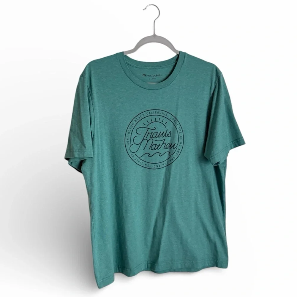 TravisMathew Men’s Short Sleeve Crewneck Graphic Short Sleeve Tee L Green
